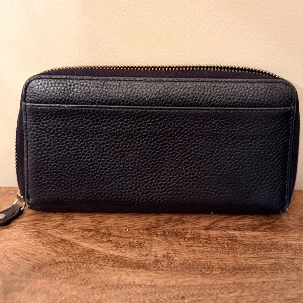 Lodis Audrey Black Pebbled Leather Zip‎ Around Wallet Organizer RFID Minimalist